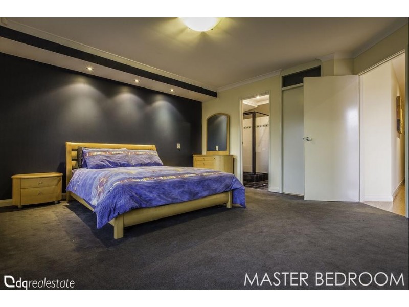 2 Esmerelda Pass, Darch WA 6065