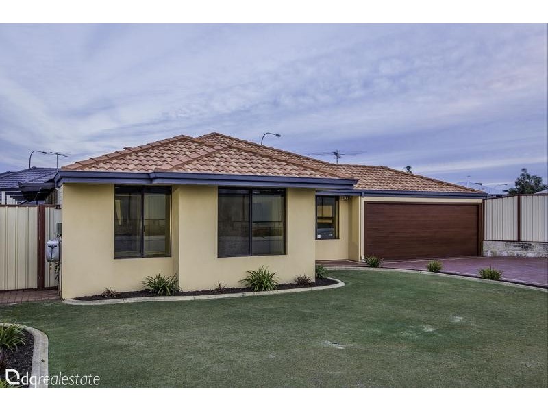 2 Esmerelda Pass, Darch WA 6065