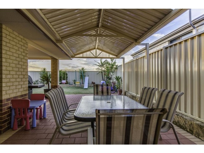 61 Hennessy Drive, Ashby WA 6065