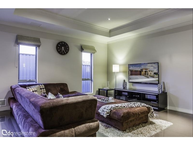 4 Vivante Loop, Landsdale WA 6065