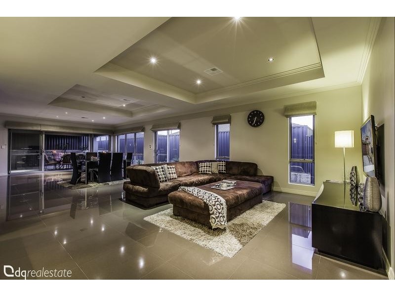 4 Vivante Loop, Landsdale WA 6065