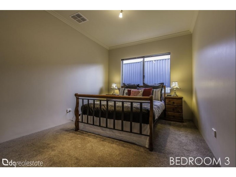 4 Vivante Loop, Landsdale WA 6065