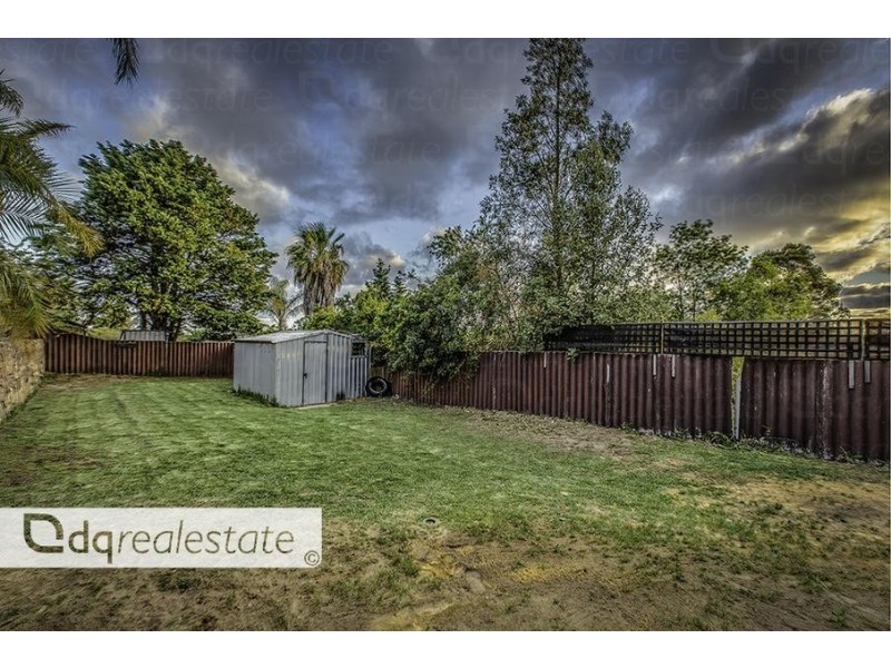 35 Treetop Avenue, Edgewater WA 6027