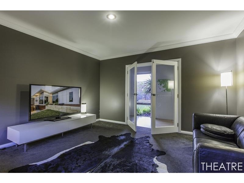 12 Pearsall Gardens, Mullaloo WA 6027