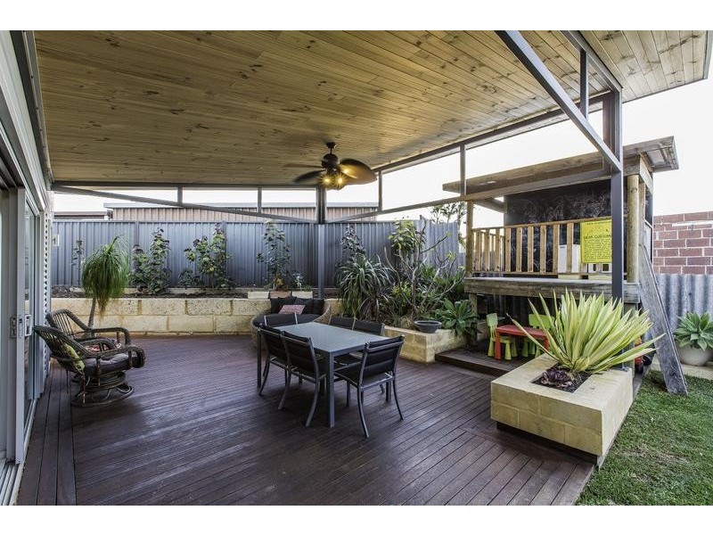 12 Pearsall Gardens, Mullaloo WA 6027