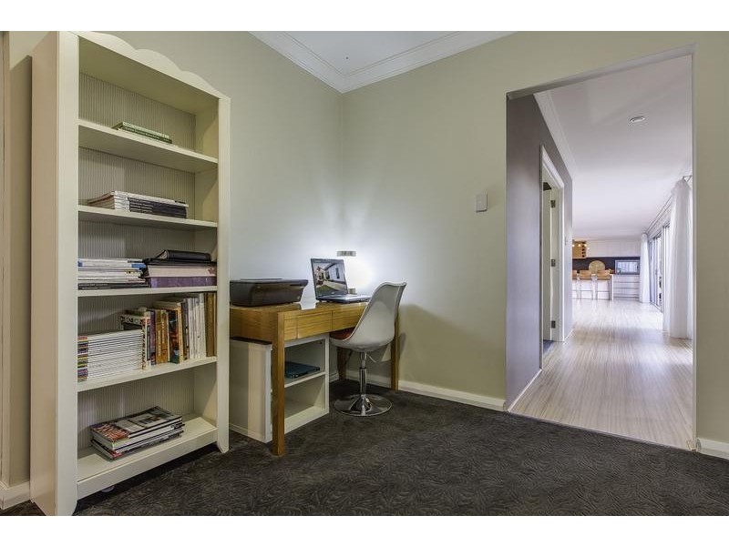 12 Pearsall Gardens, Mullaloo WA 6027