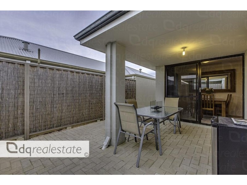 7/15 Crosthwait Circle, Tapping WA 6065