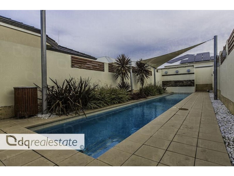 7/15 Crosthwait Circle, Tapping WA 6065