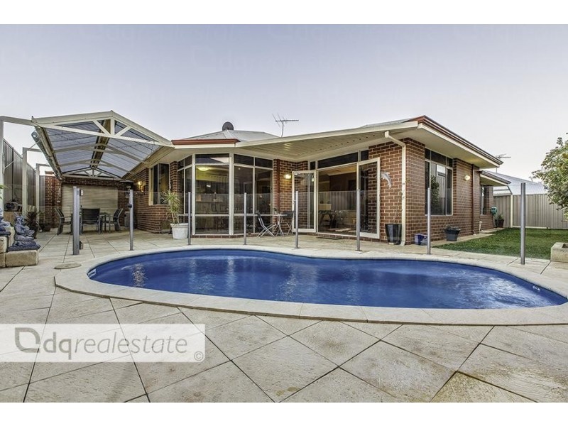 26 Belvoir Parkway, Darch WA 6065