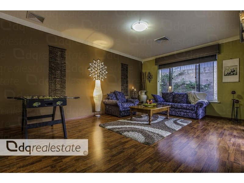 26 Belvoir Parkway, Darch WA 6065