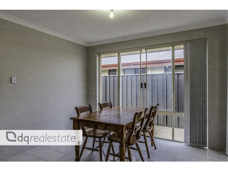 4 Jingana Road, Banksia Grove WA 6031