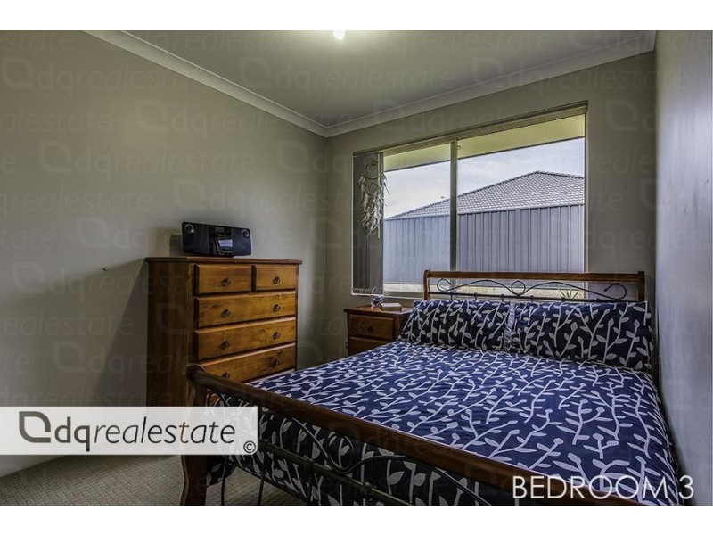 4 Jingana Road, Banksia Grove WA 6031