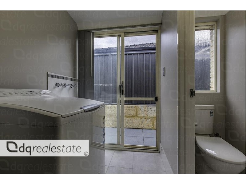 4 Jingana Road, Banksia Grove WA 6031