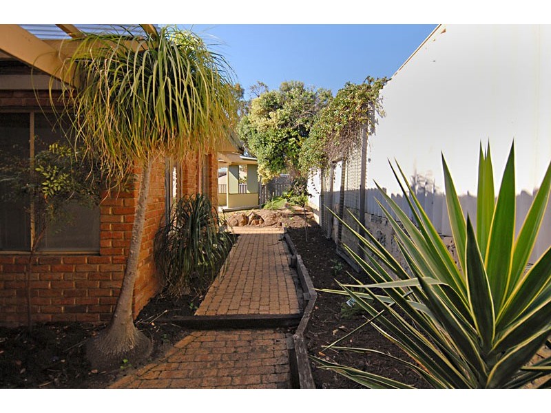 9 Lakehill Gardens, Edgewater WA 6027