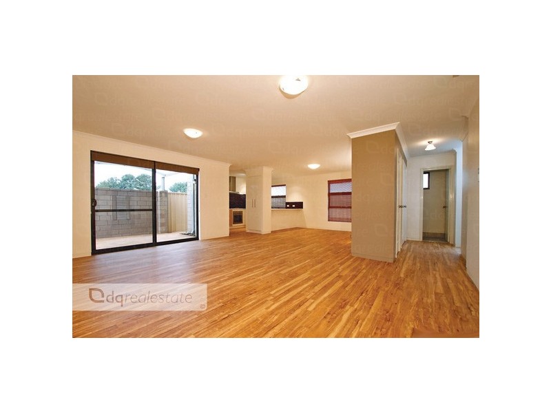 B/14 Copenhagen Drive, Hocking WA 6065