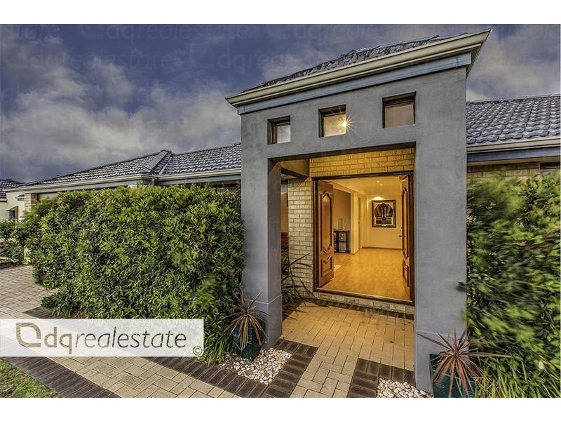 12 Brittain Avenue, Madeley WA 6065