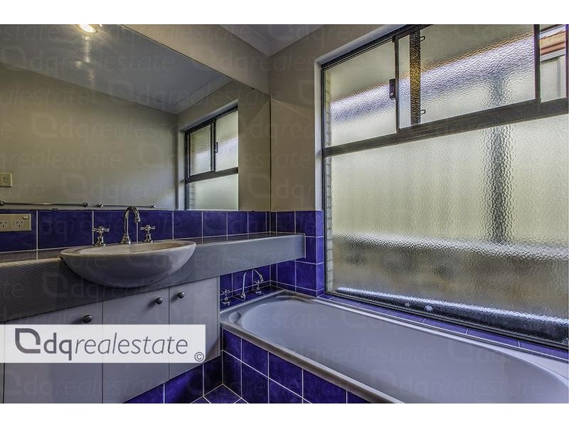 12 Brittain Avenue, Madeley WA 6065