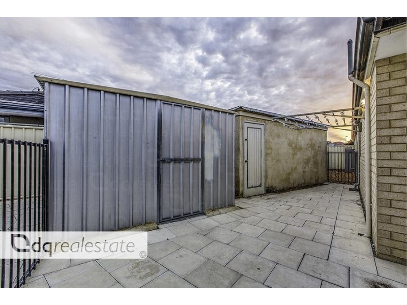 12 Bonita Way, Tapping WA 6065