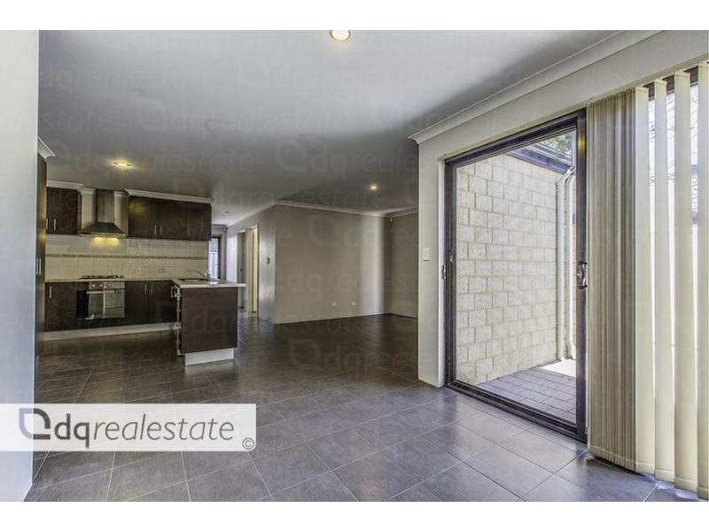 b/18 Rotherfield Road, Westminster WA 6061