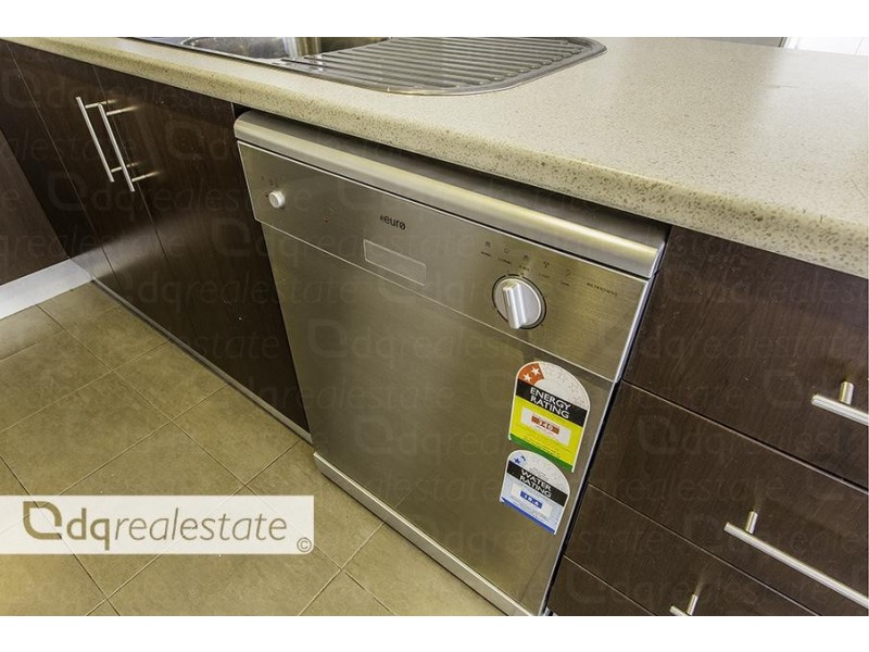 b/18 Rotherfield Road, Westminster WA 6061