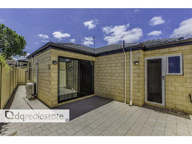 b/18 Rotherfield Road, Westminster WA 6061