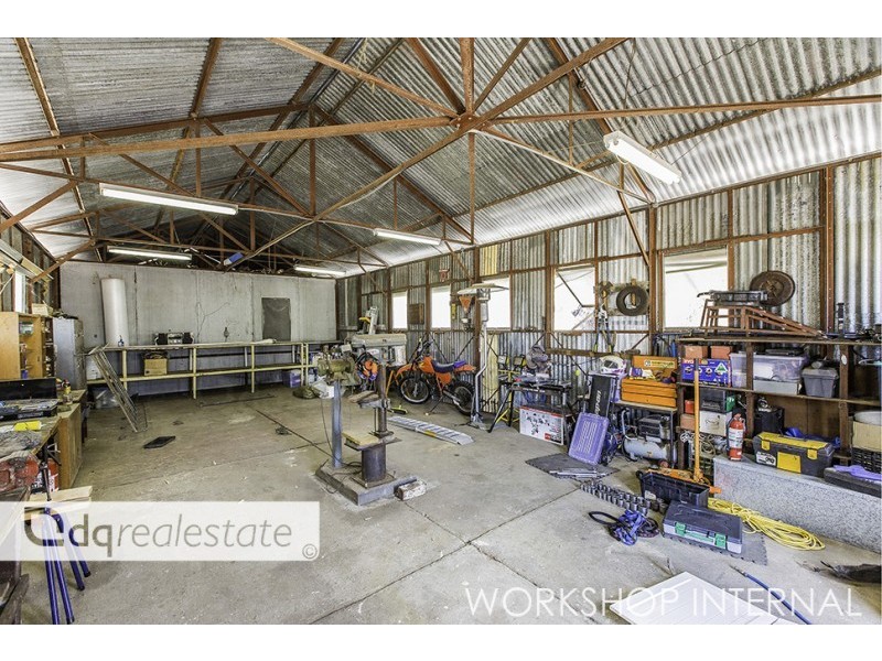 659 Spencers Brook Road, Muluckine WA 6401