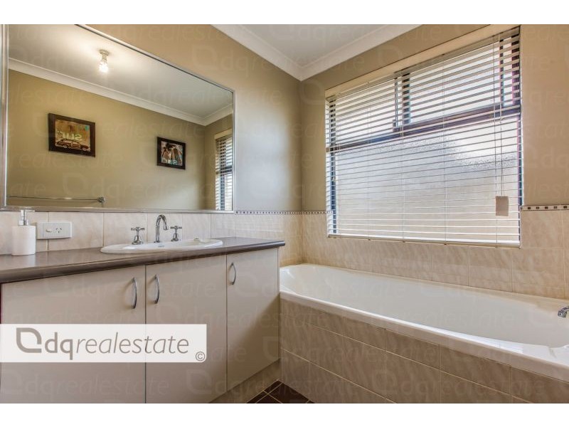 15 Agasse Way, Tapping WA 6065