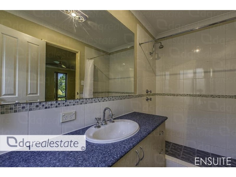 5 Tantallon Bend, Darch WA 6065