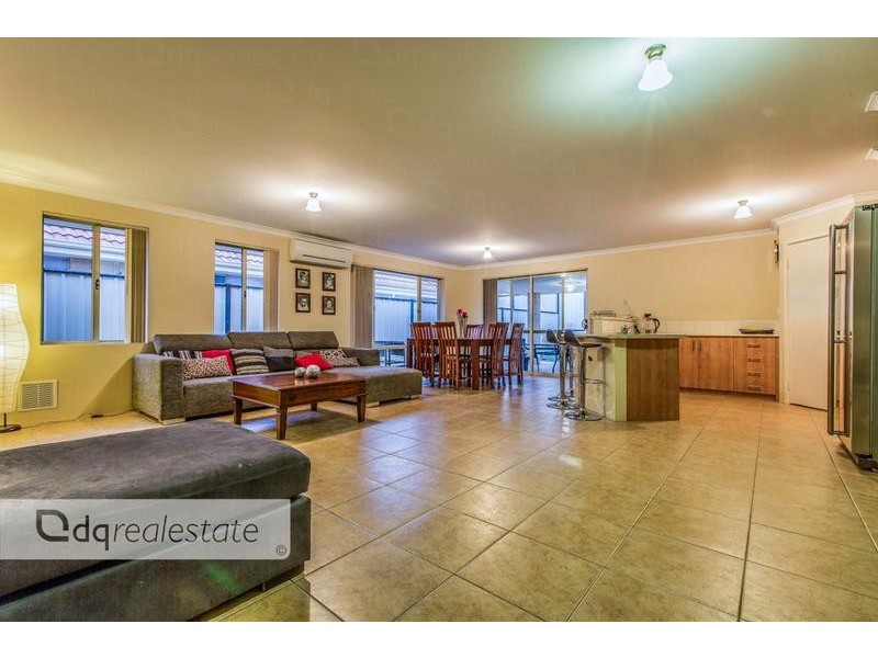 8 Henson Way, Clarkson WA 6030