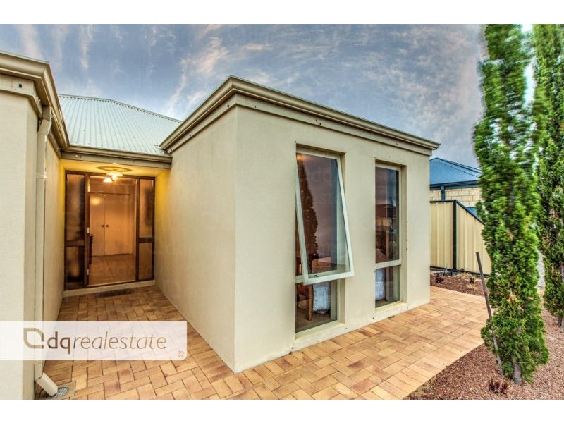8 Henson Way, Clarkson WA 6030