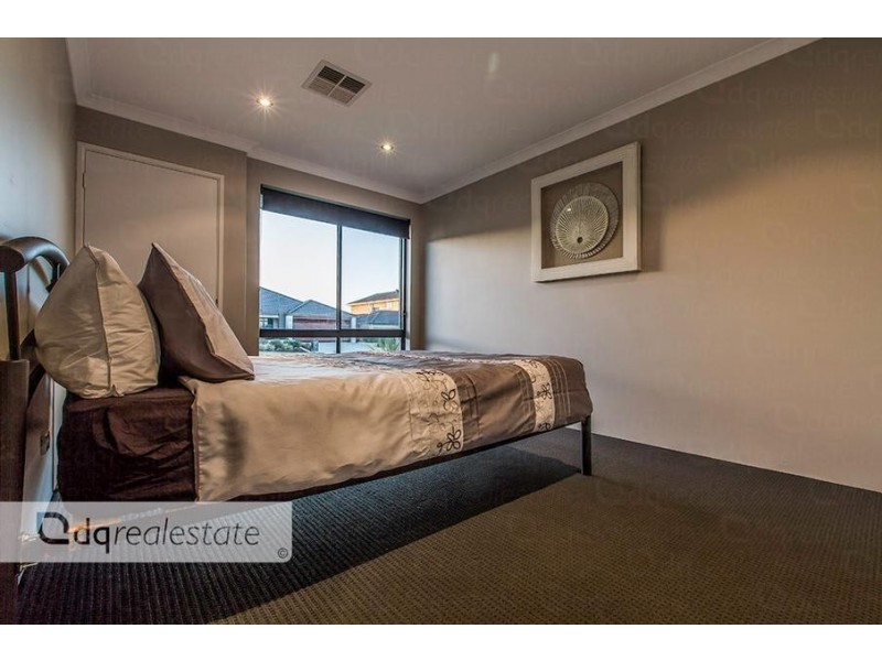 11 Calderstone Rise, Landsdale WA 6065