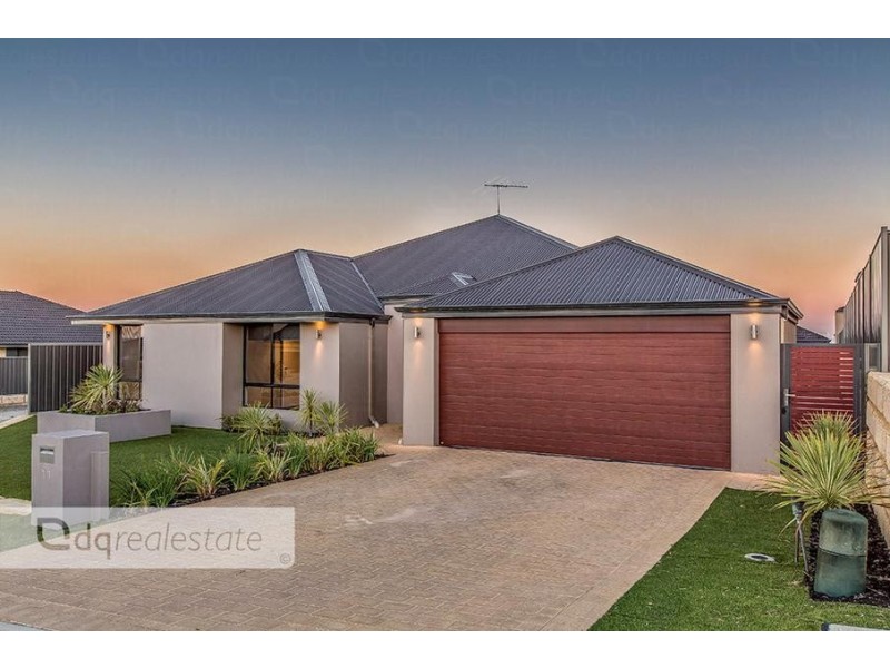 11 Calderstone Rise, Landsdale WA 6065
