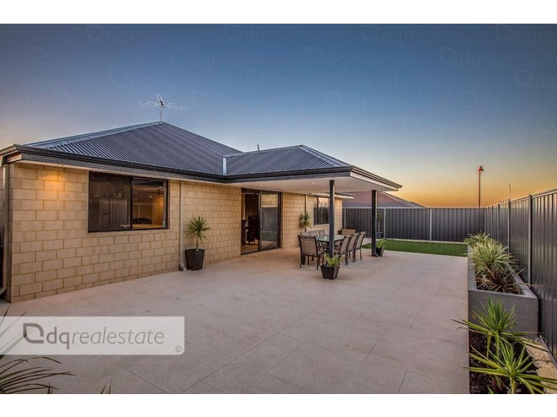 11 Calderstone Rise, Landsdale WA 6065