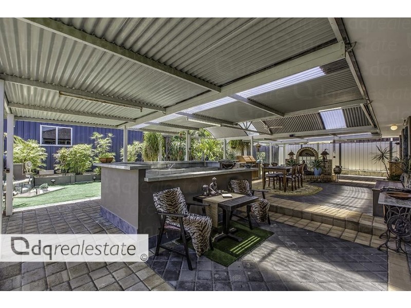 24 Merrang Circuit, Carramar WA 6031