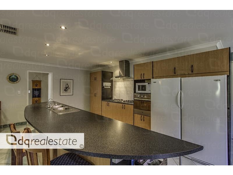 24 Merrang Circuit, Carramar WA 6031