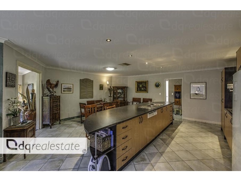 24 Merrang Circuit, Carramar WA 6031