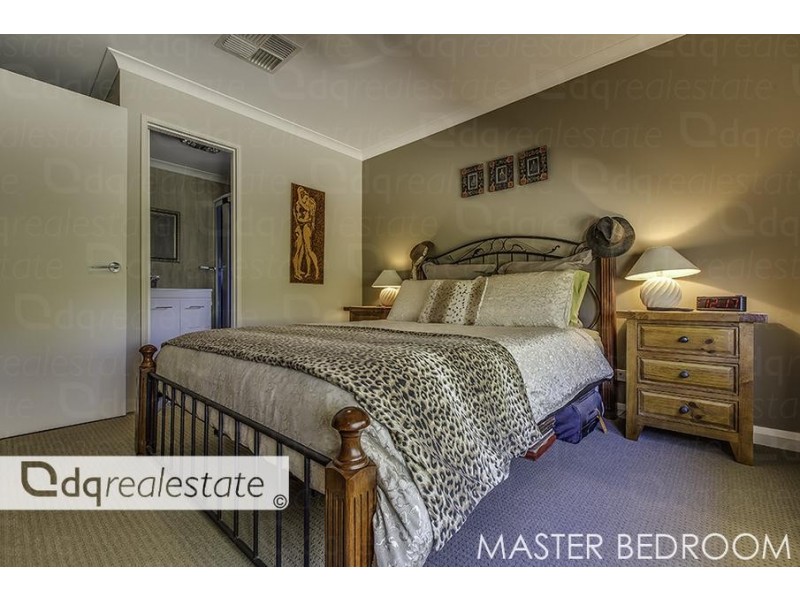 24 Merrang Circuit, Carramar WA 6031