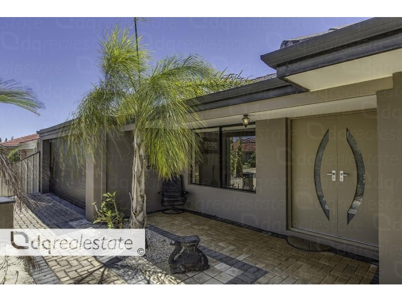 24 Merrang Circuit, Carramar WA 6031