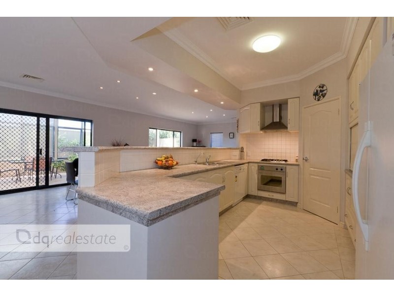 79 Kirkstall Drive, Hocking WA 6065