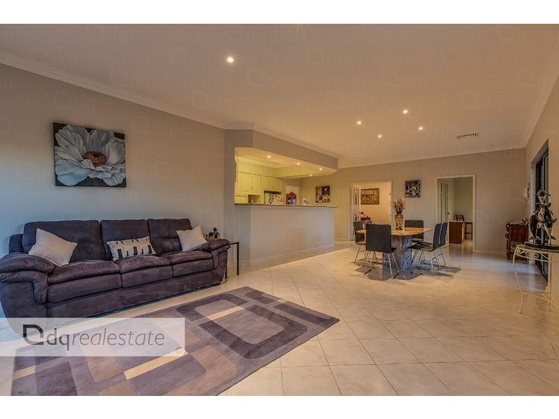 79 Kirkstall Drive, Hocking WA 6065