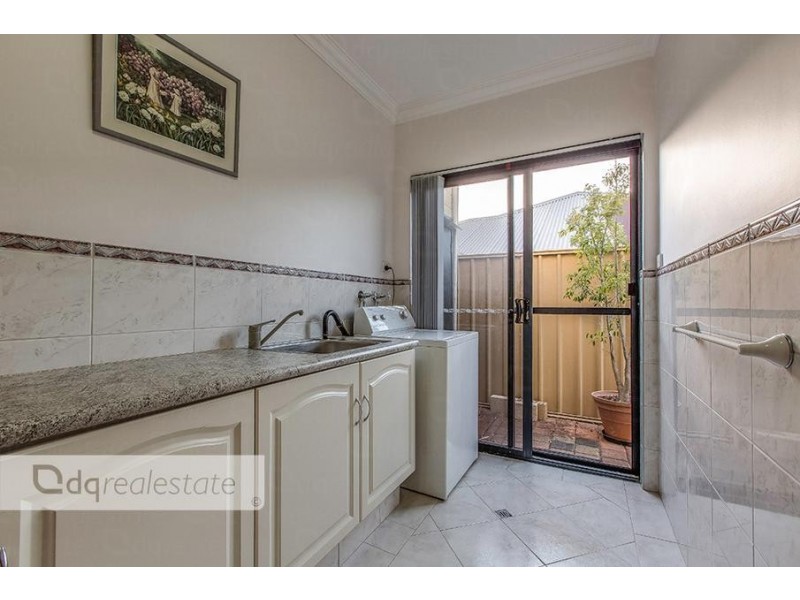 79 Kirkstall Drive, Hocking WA 6065