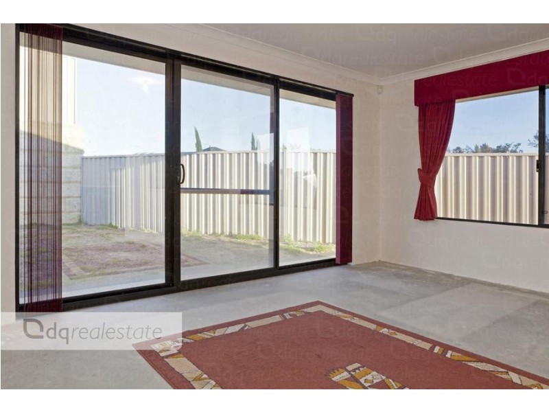 2 Fennell Rise, Darch WA 6065