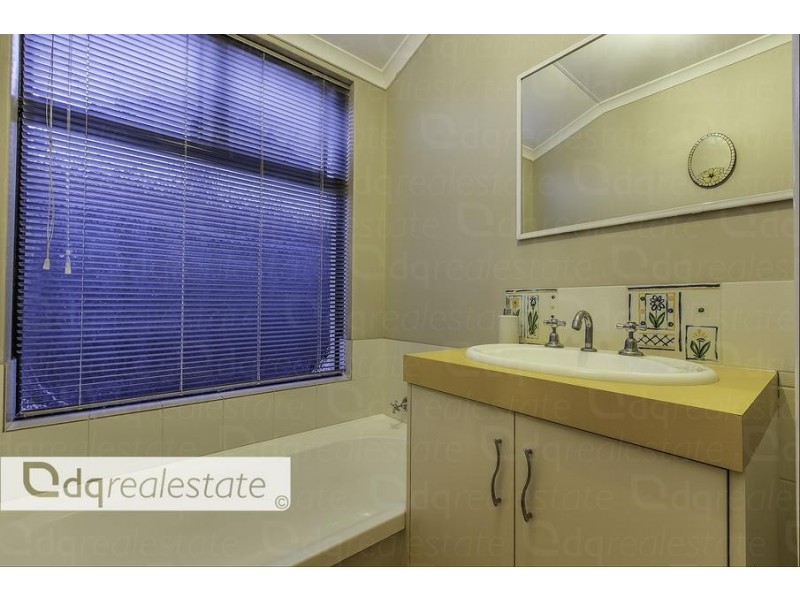 59 St Stephens Crescent, Tapping WA 6065