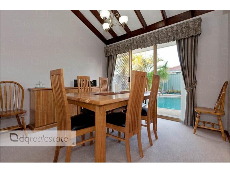 5 Kinross Close, Kingsley WA 6026