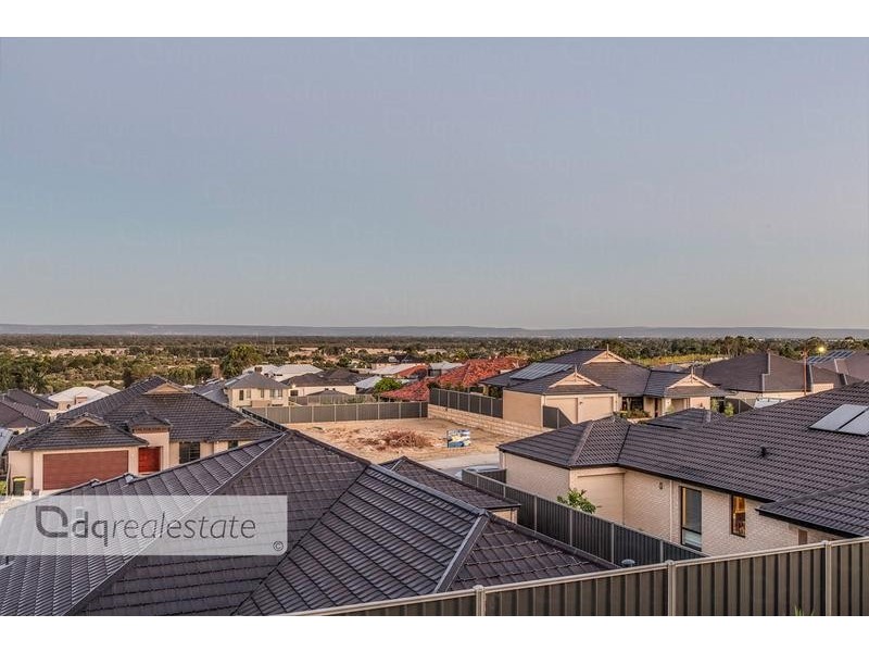 11 Samphire Heights, Landsdale WA 6065