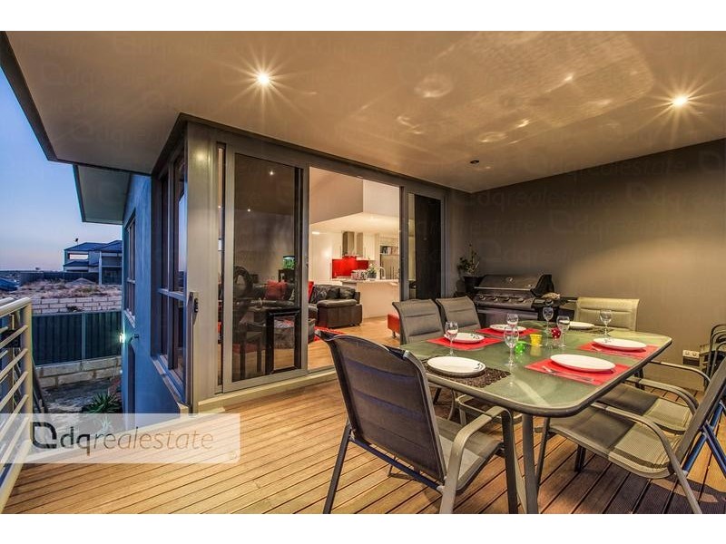 11 Samphire Heights, Landsdale WA 6065