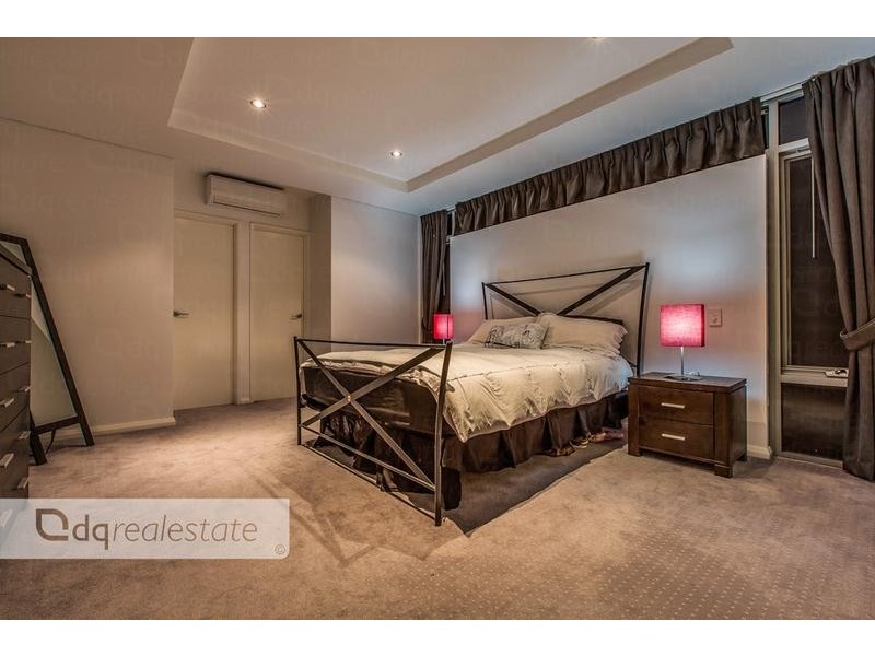 11 Samphire Heights, Landsdale WA 6065