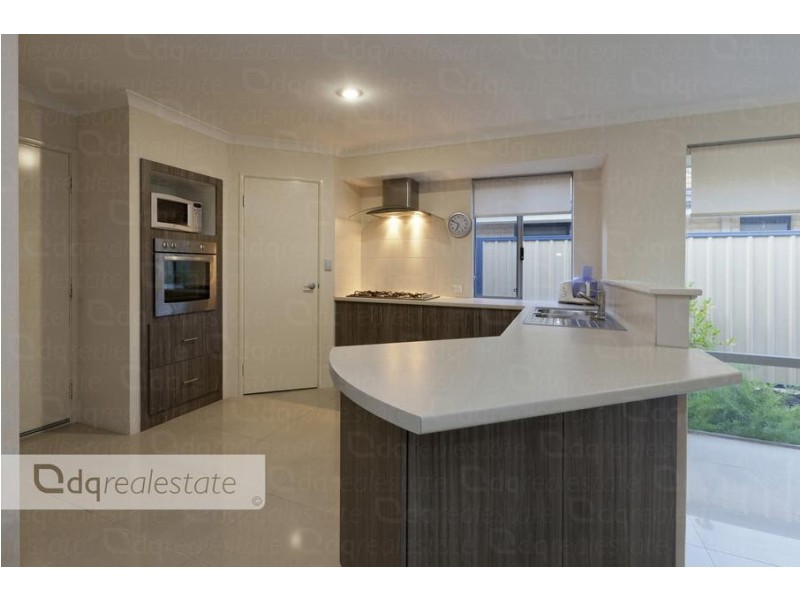 2 Spring Hill, Tapping WA 6065