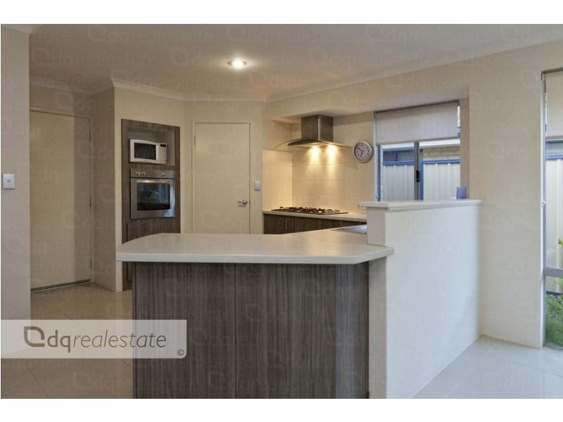 2 Spring Hill, Tapping WA 6065