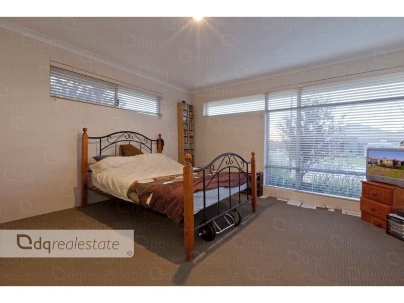 2 Spring Hill, Tapping WA 6065